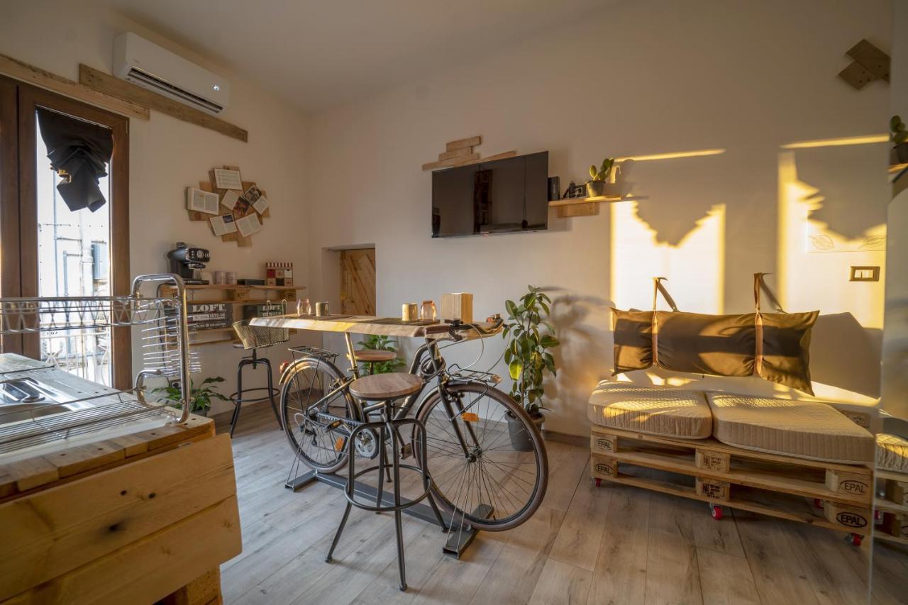 La Casa Della Moda Montescaglioso Luaran gambar