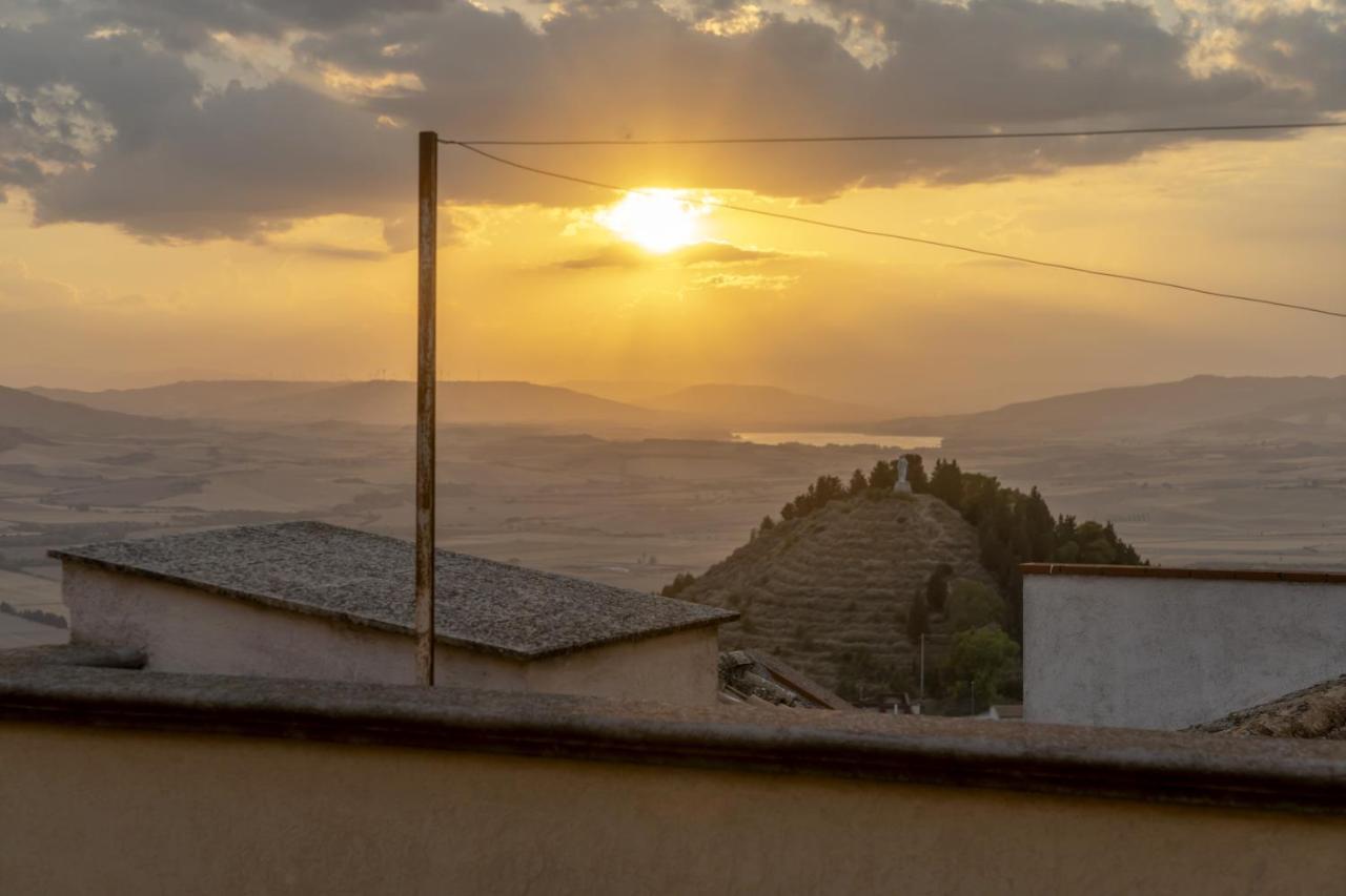 La Casa Della Moda Montescaglioso Luaran gambar