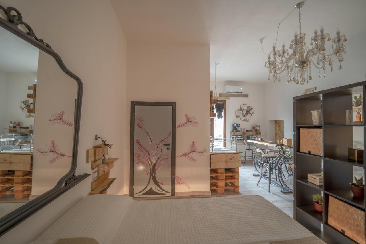 La Casa Della Moda Montescaglioso Luaran gambar